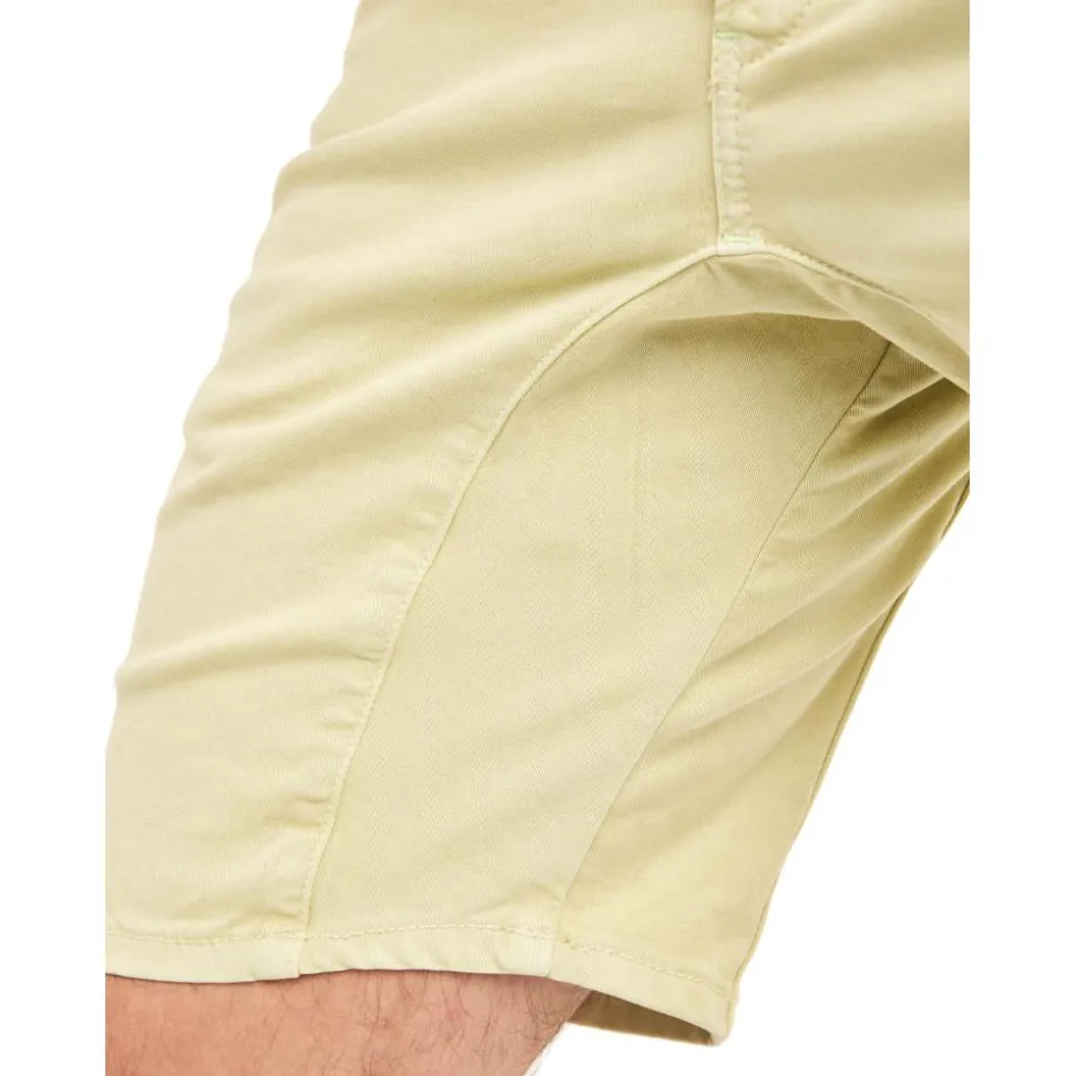 Bermuda Pullin Dening Short Chino Lemongrass